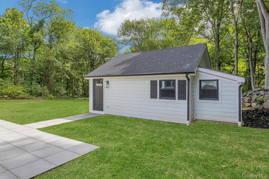676 Hardscrabble Road