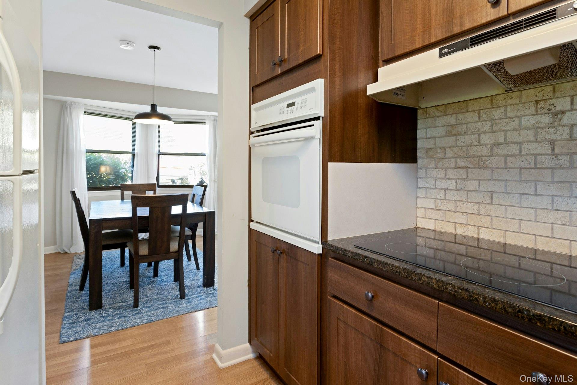 34 B Warwick Place Unit: B