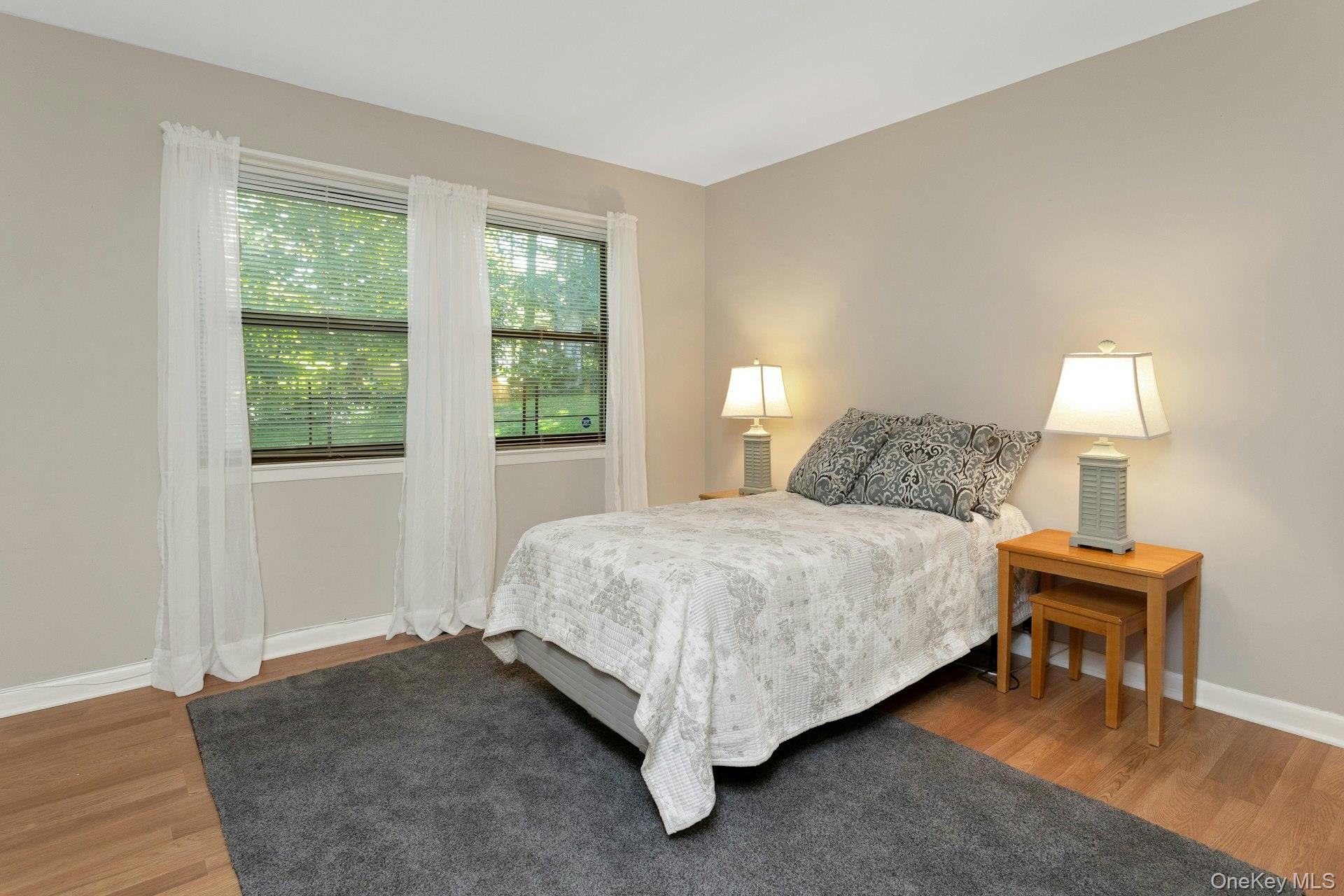 34 B Warwick Place Unit: B