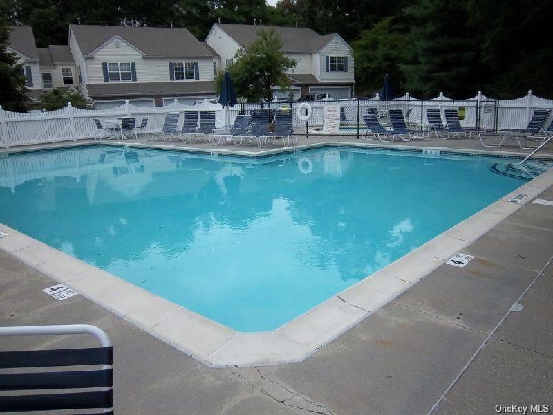 402 Watch Hill Drive Unit: 402