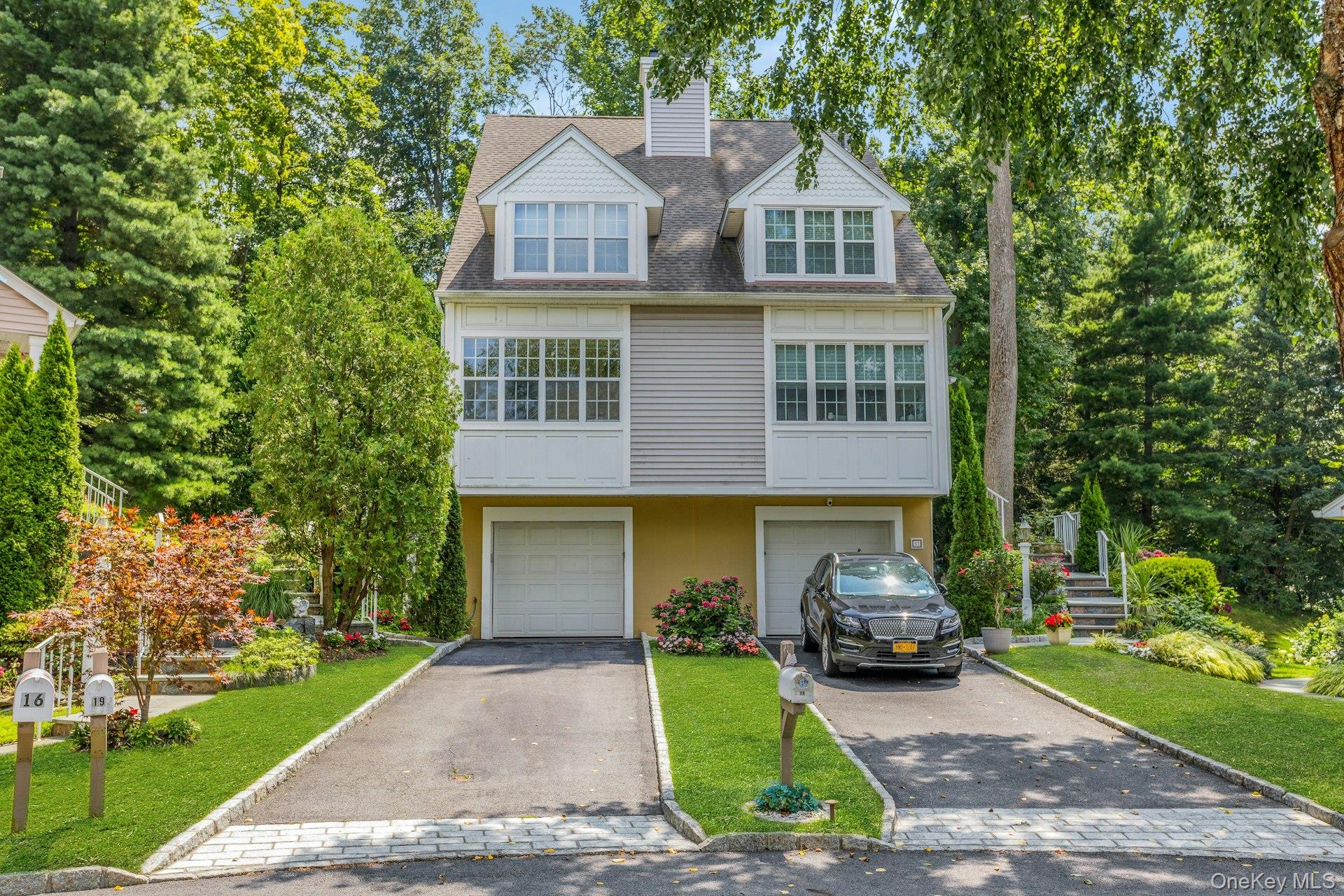 19 Pondview Lane Unit: 19