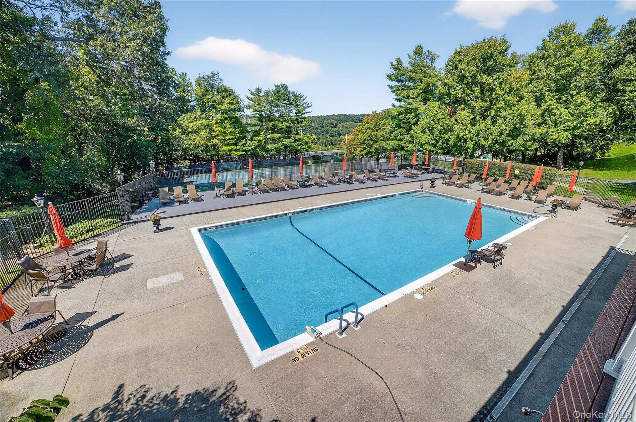 19 Pondview Lane Unit: 19
