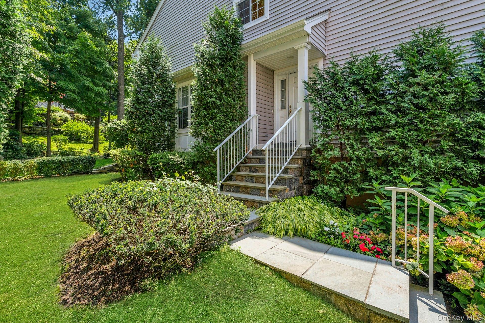 19 Pondview Lane Unit: 19