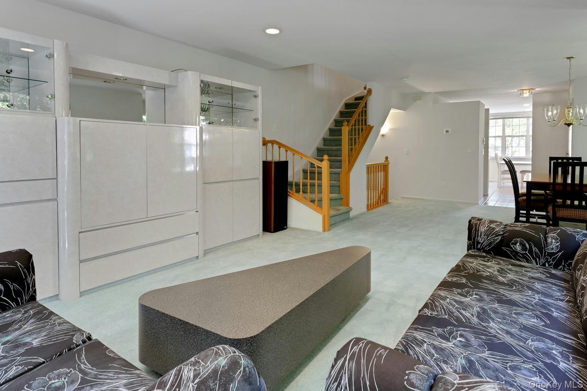 19 Pondview Lane Unit: 19