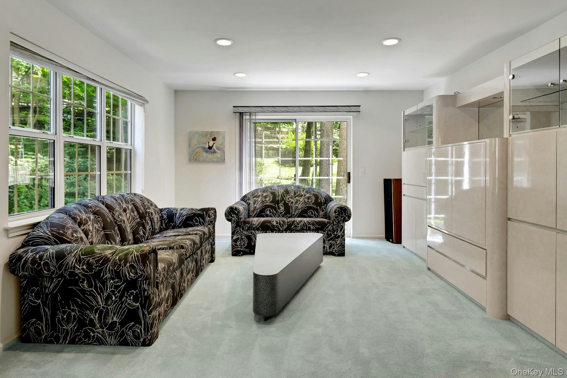 19 Pondview Lane Unit: 19