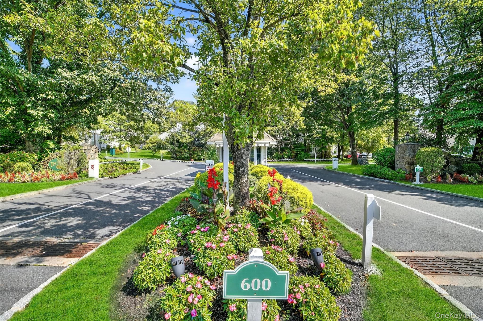 19 Pondview Lane Unit: 19