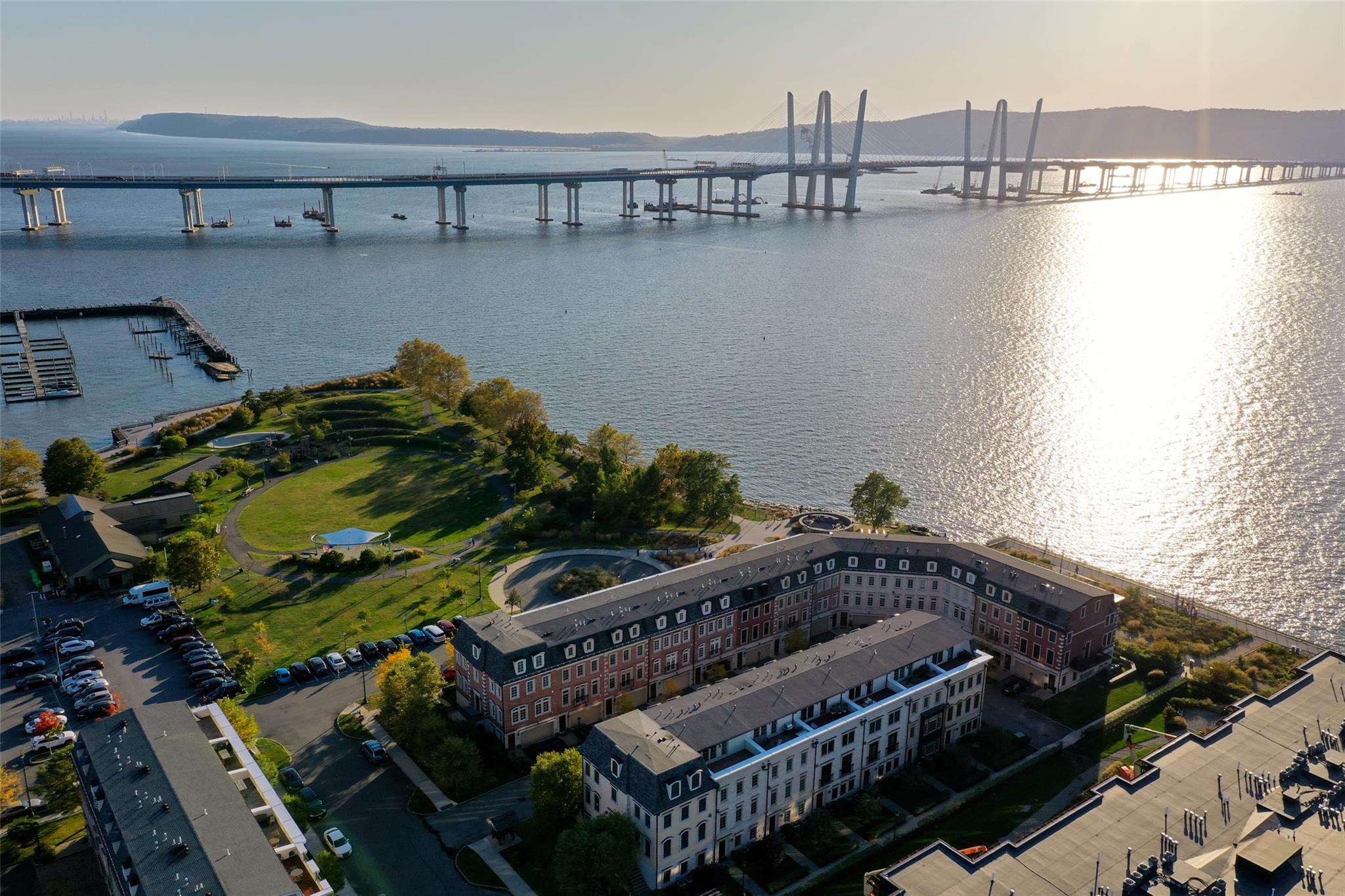 414 Benedict Avenue Unit: 5A