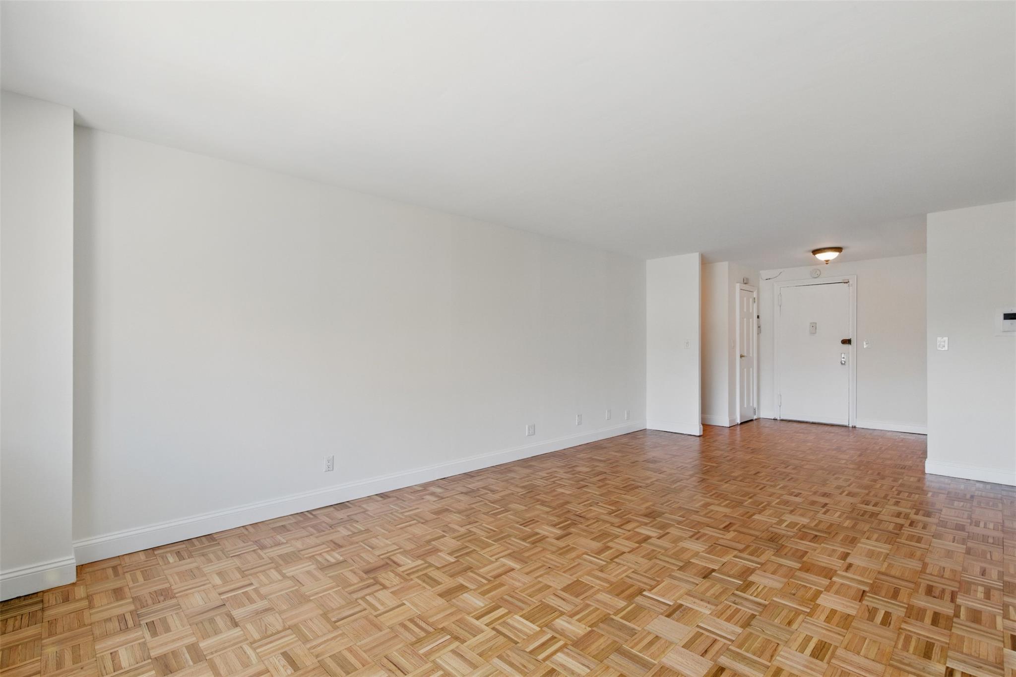 414 Benedict Avenue Unit: 5A