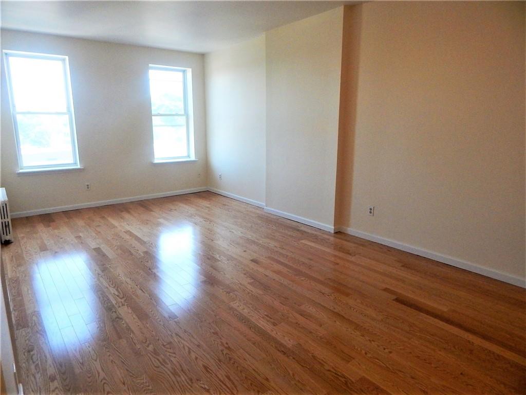 49 Main Street Unit: 1R