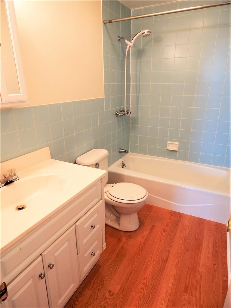 49 Main Street Unit: 1R