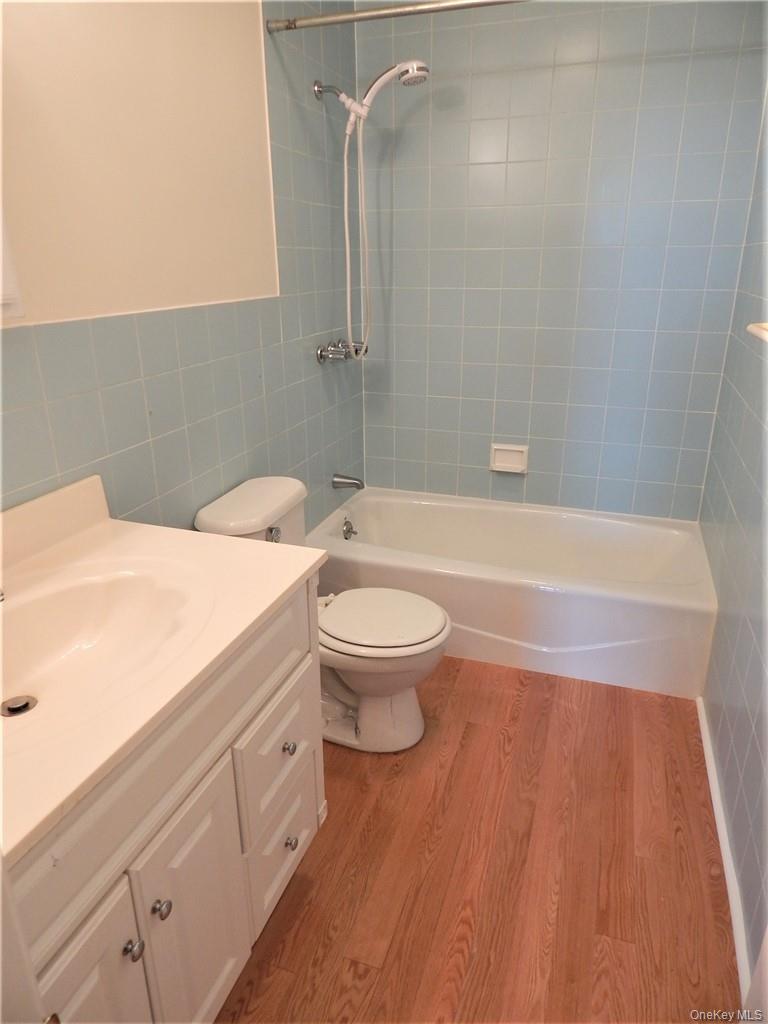 49 Main Street Unit: 1R