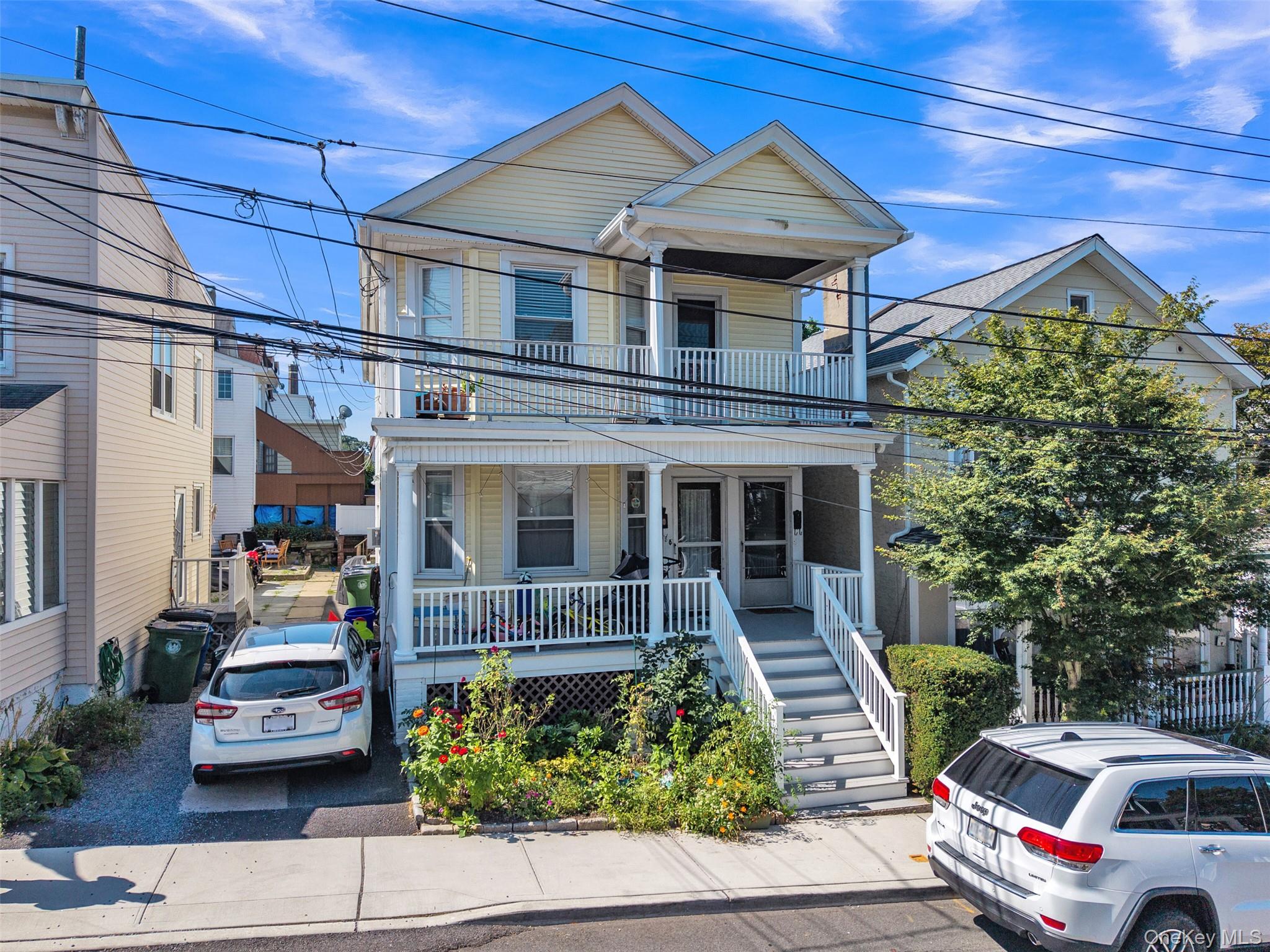 28 W Elizabeth Street Unit: 2