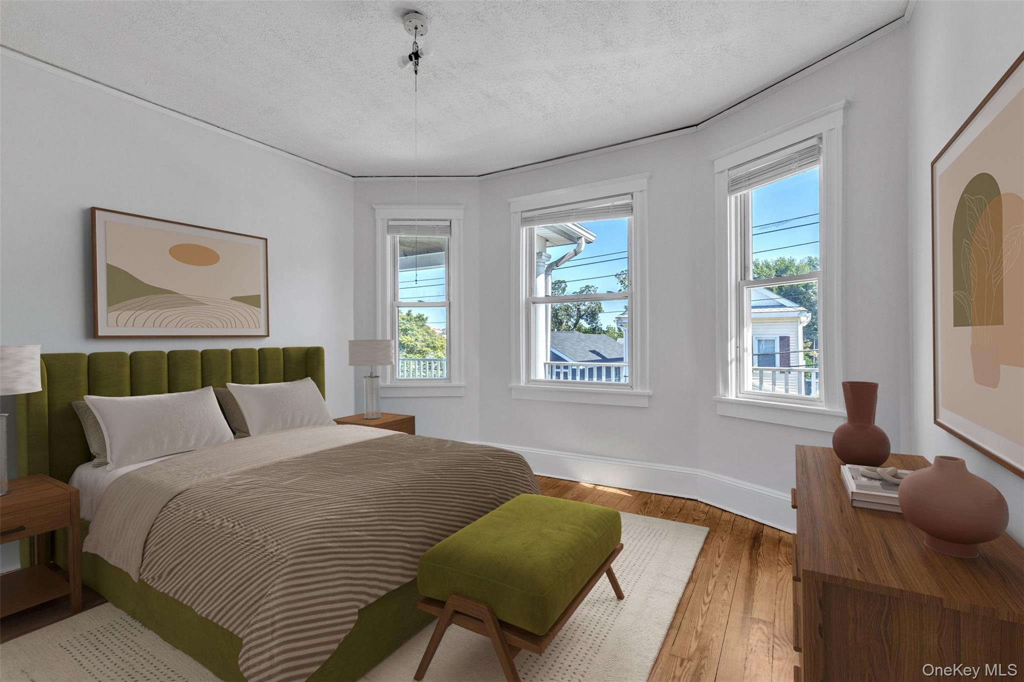 28 W Elizabeth Street Unit: 2