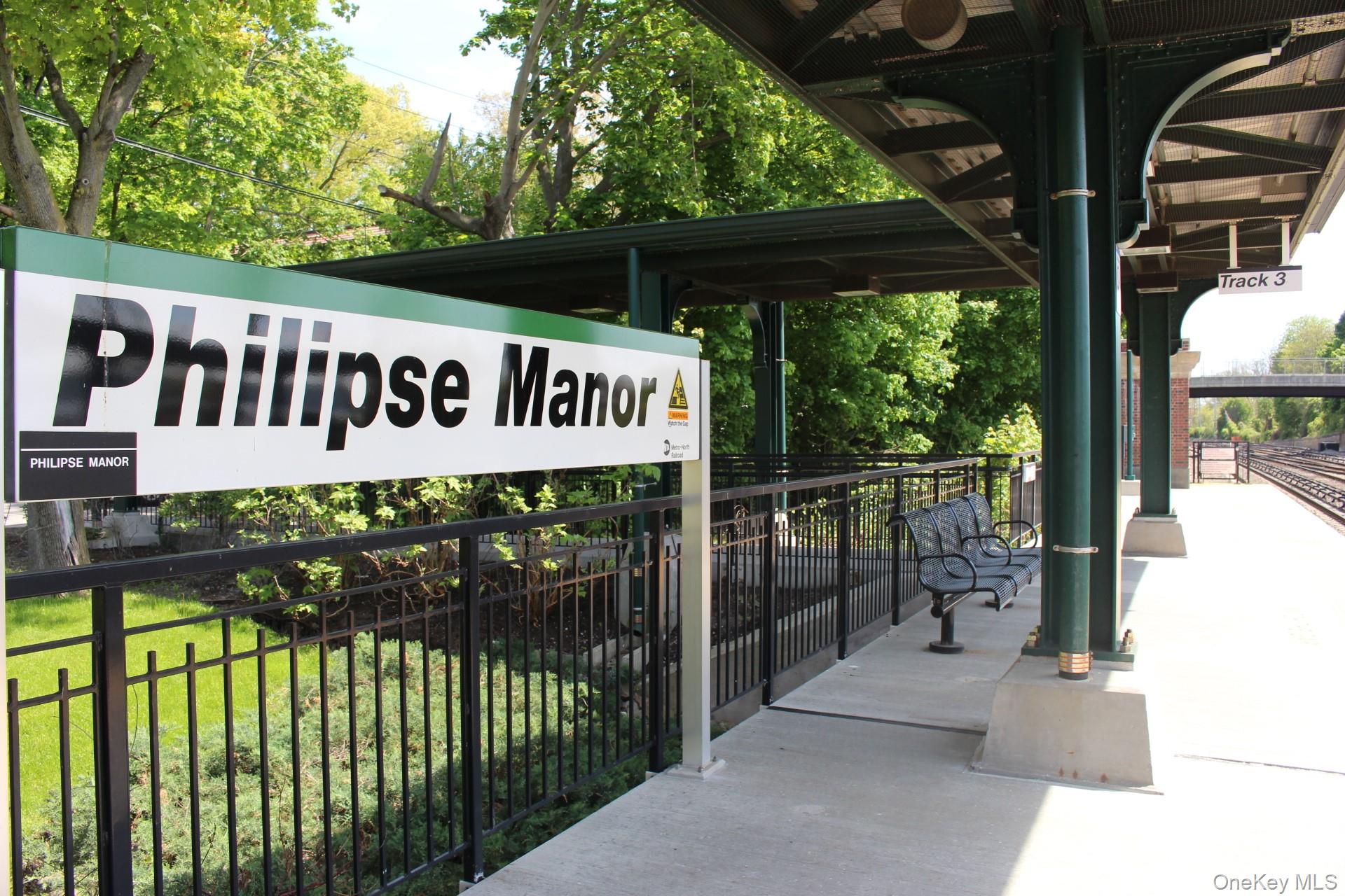 11 Elm Street Unit: 2nd Floor