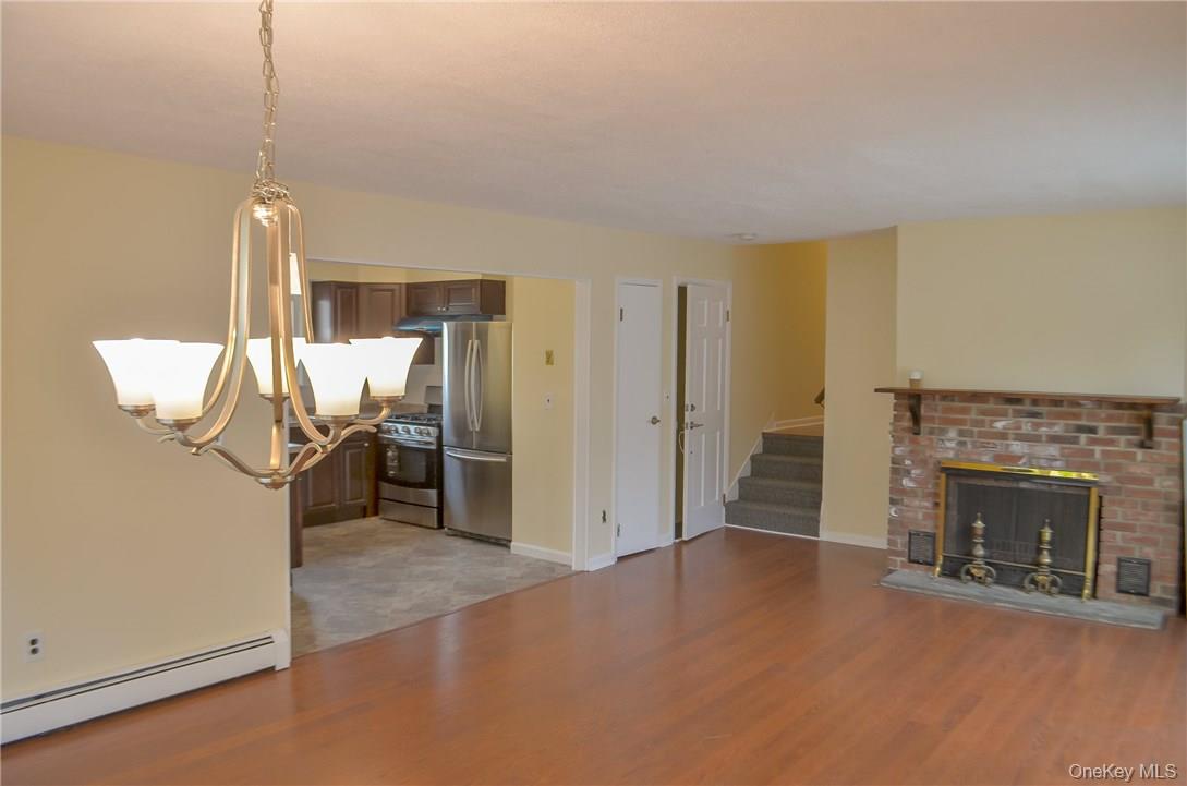 11 Elm Street Unit: 2nd Floor