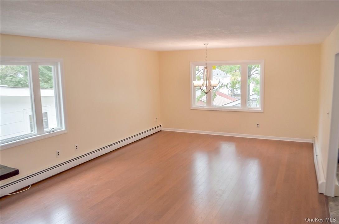 11 Elm Street Unit: 2nd Floor