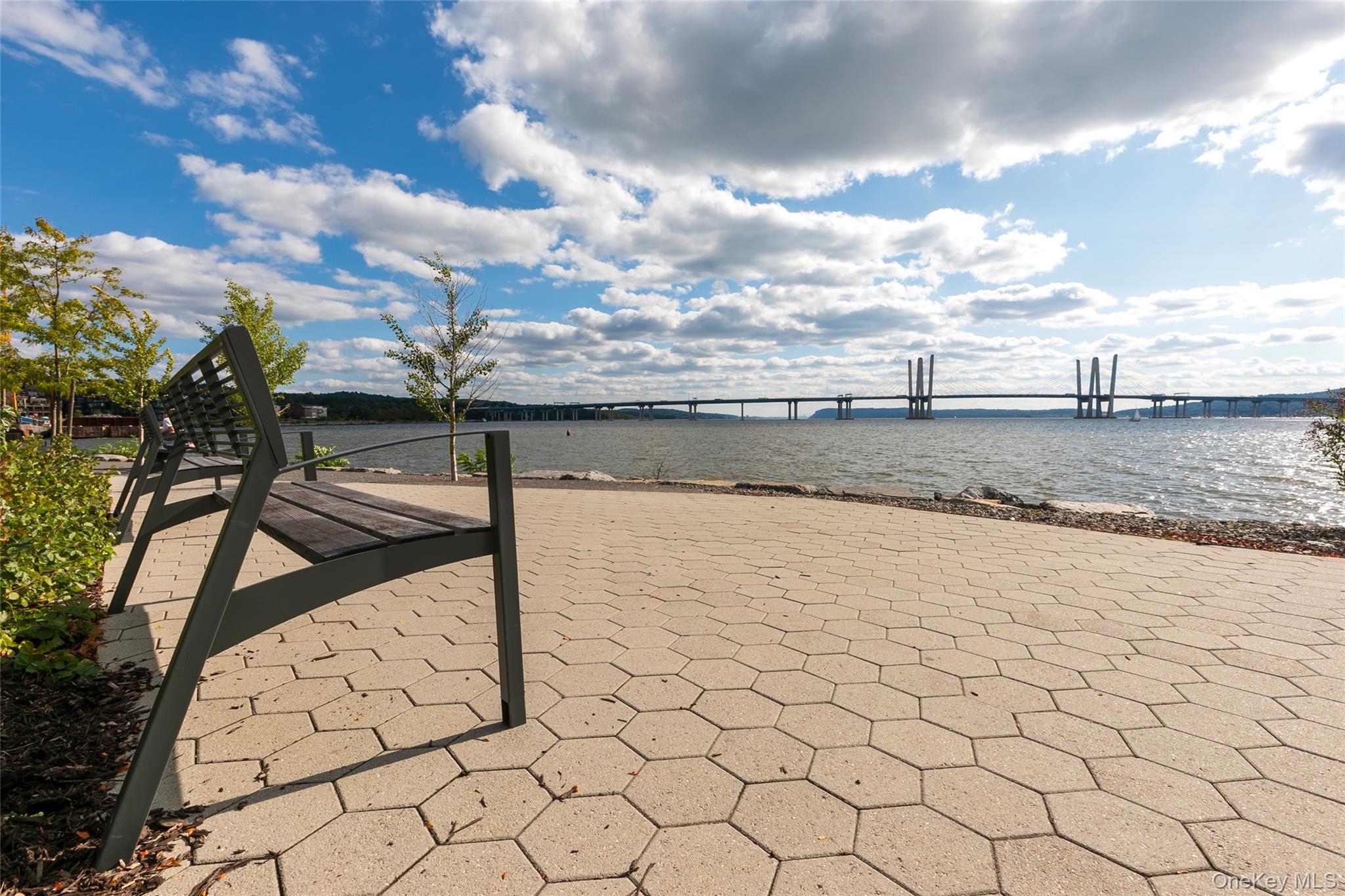 11 Elm Street Unit: 2nd Floor