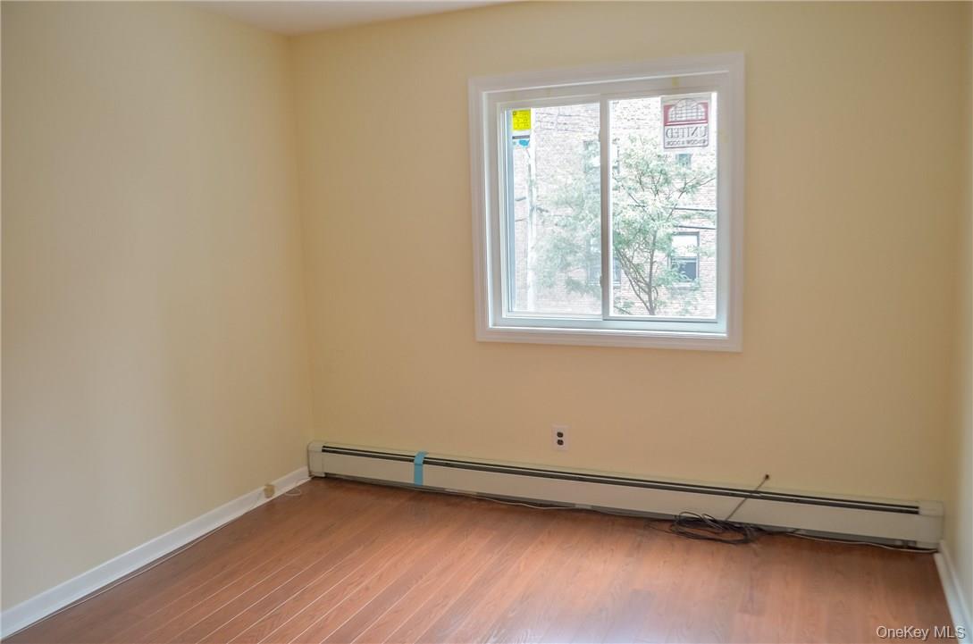 11 Elm Street Unit: 2nd Floor