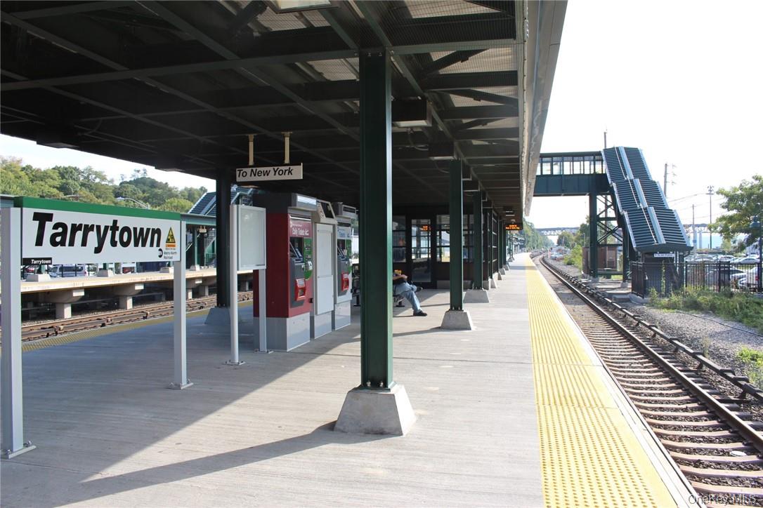 5 N Washington Street Unit: 2