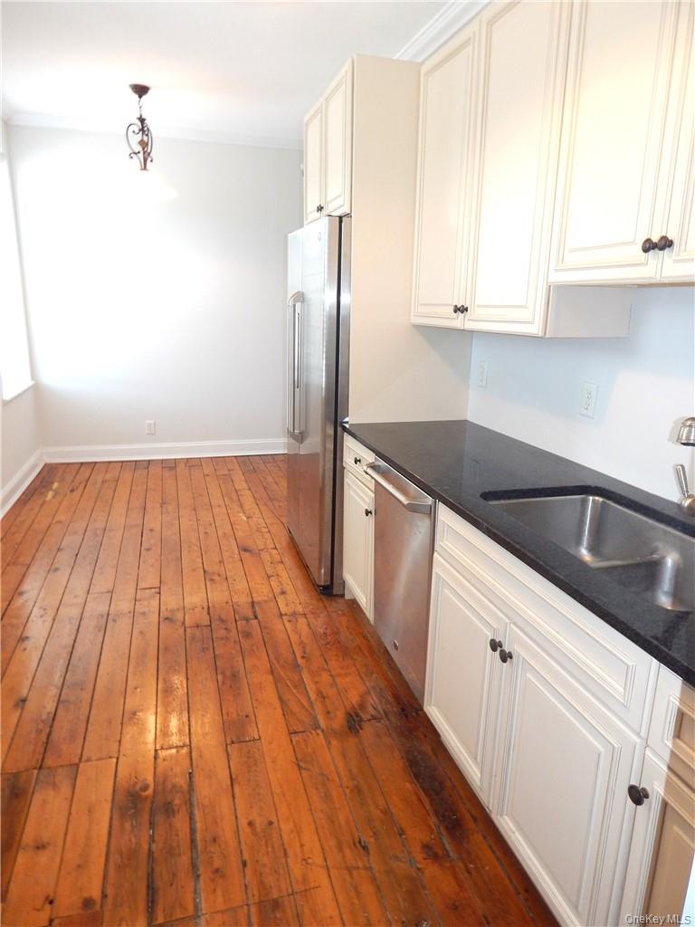 5 N Washington Street Unit: 2