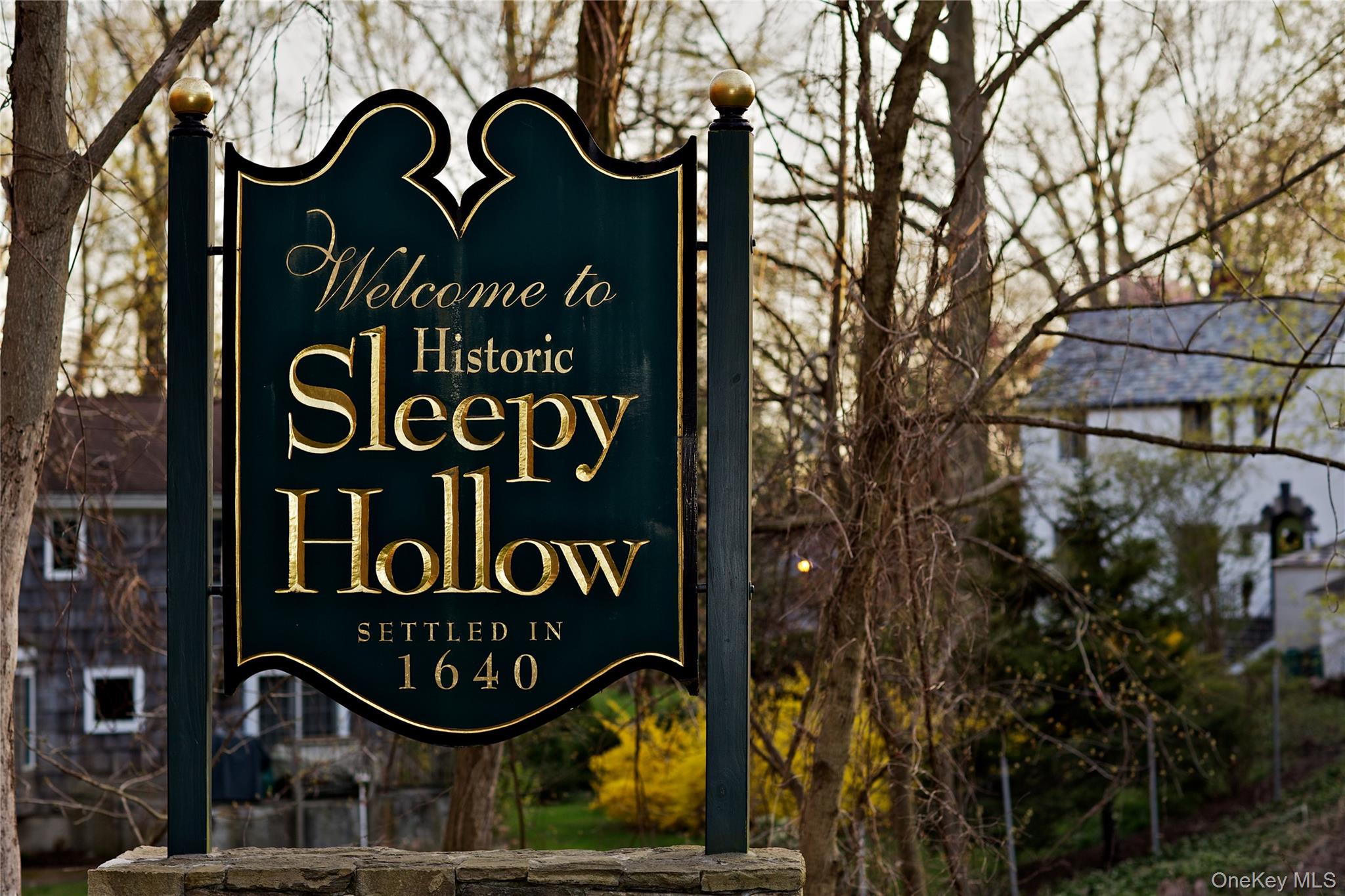 4 Lighthouse Landing Unit: 420