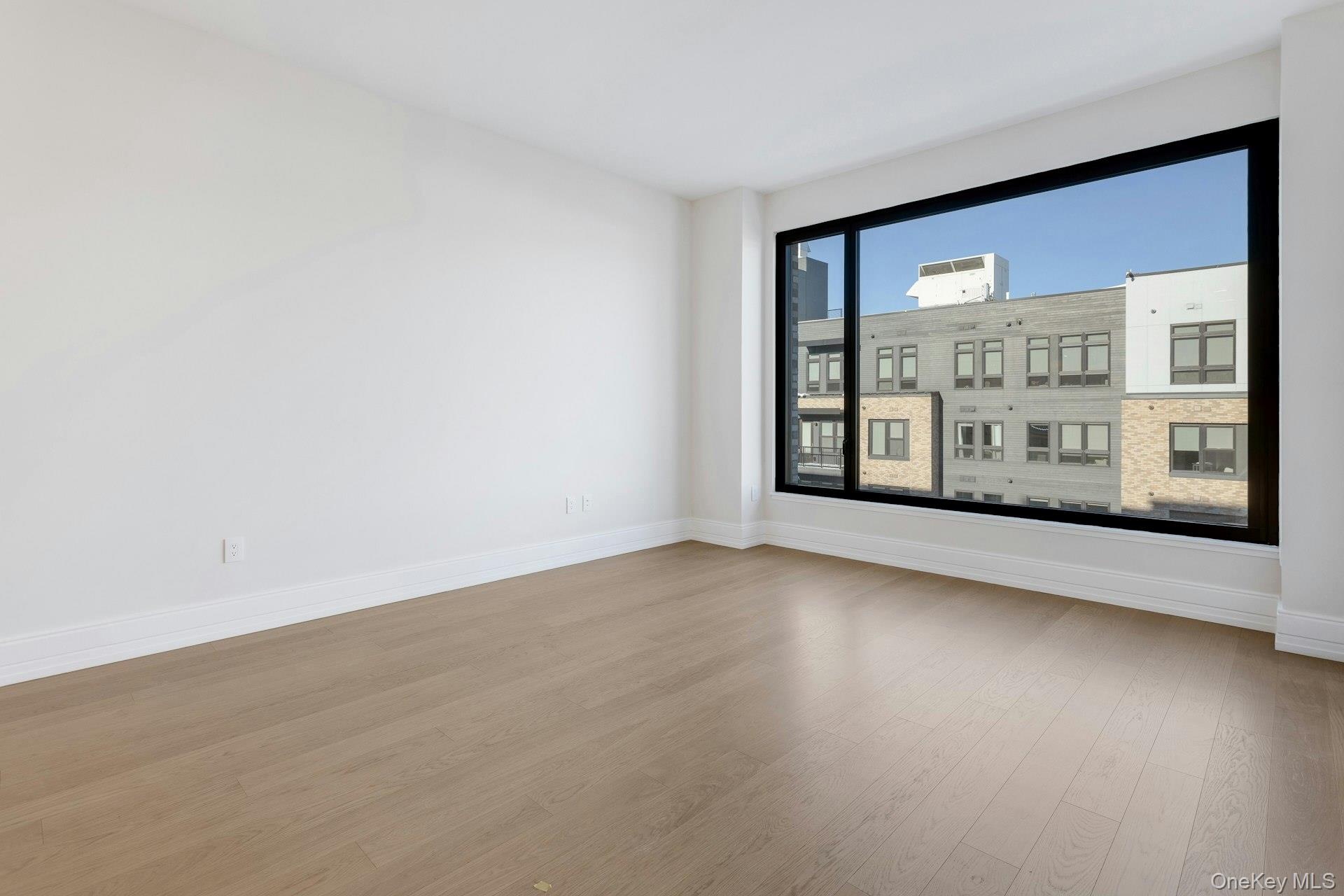 4 Lighthouse Landing Unit: 420