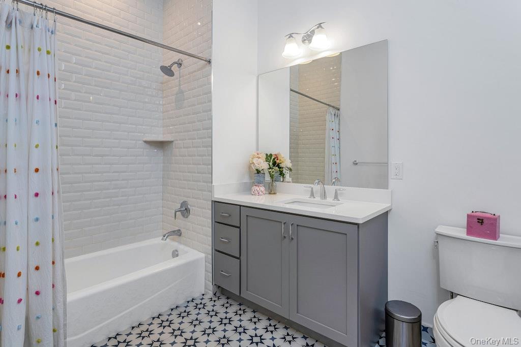 201 Horseman Boulevard Unit: 101