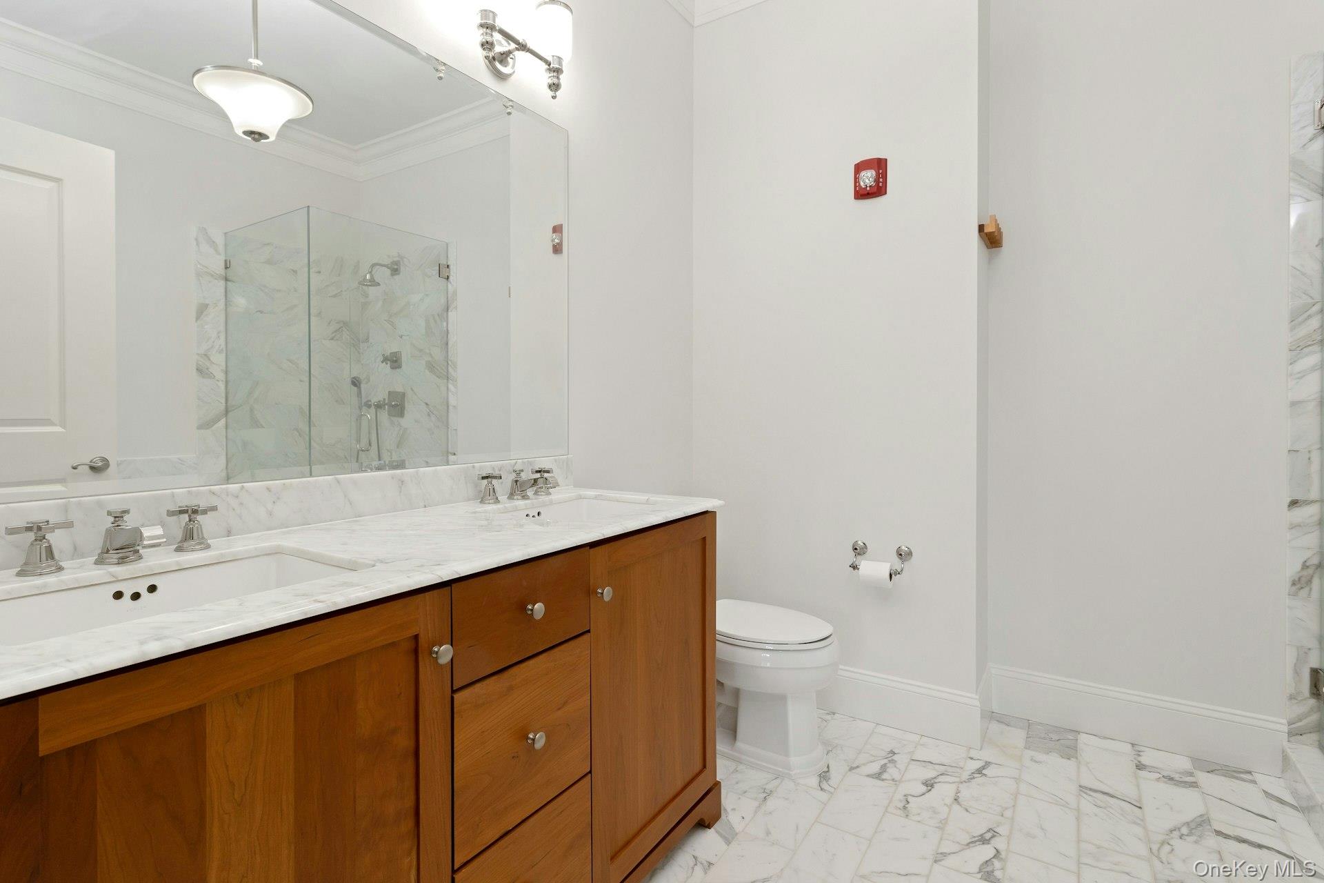 127 W Main Street Unit: 201