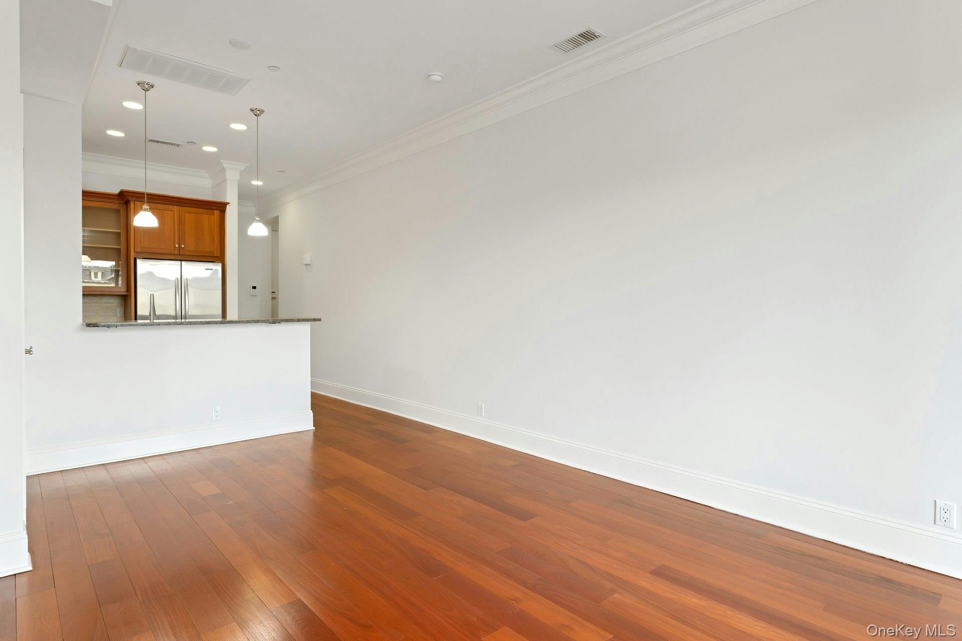 127 W Main Street Unit: 201
