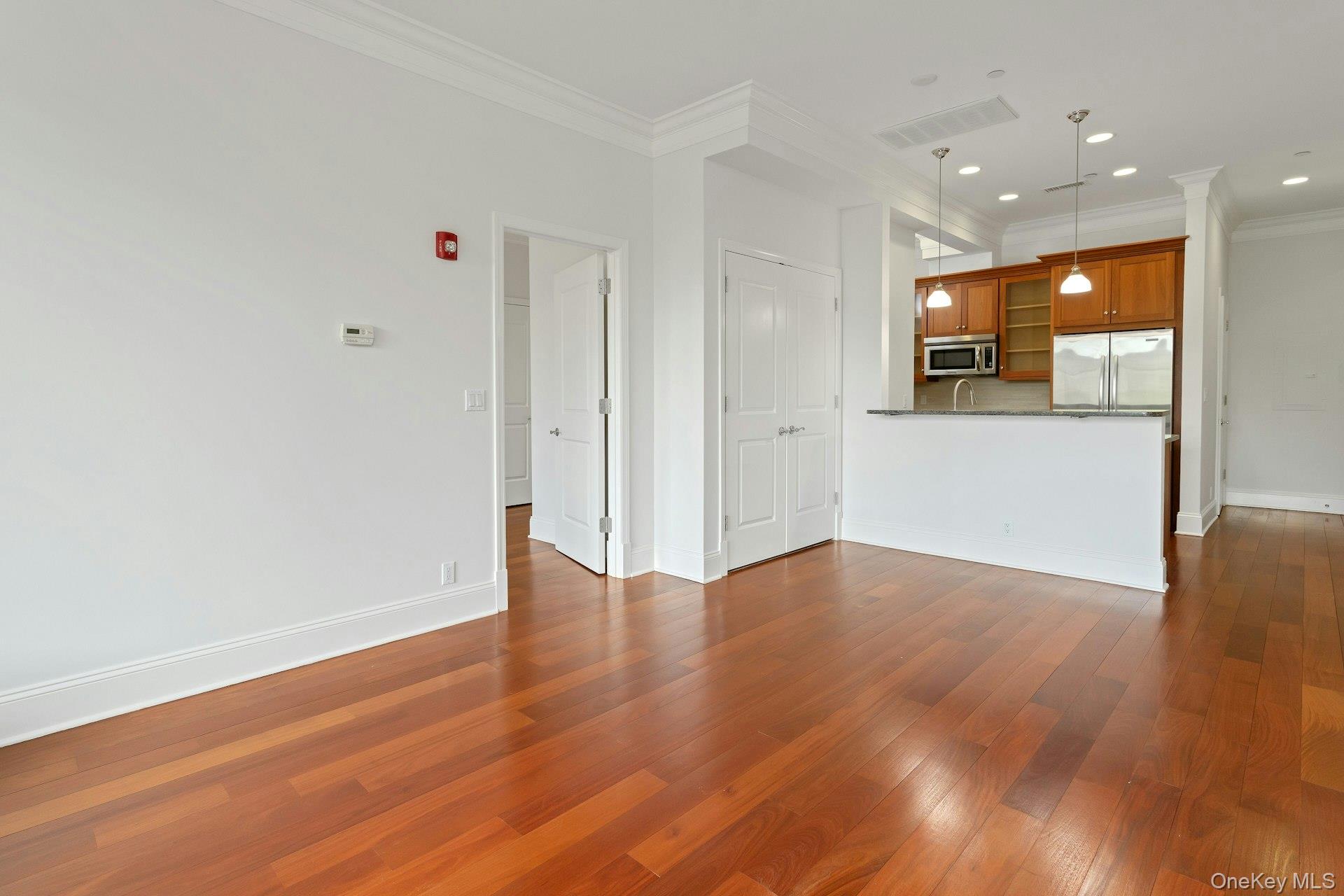 127 W Main Street Unit: 201