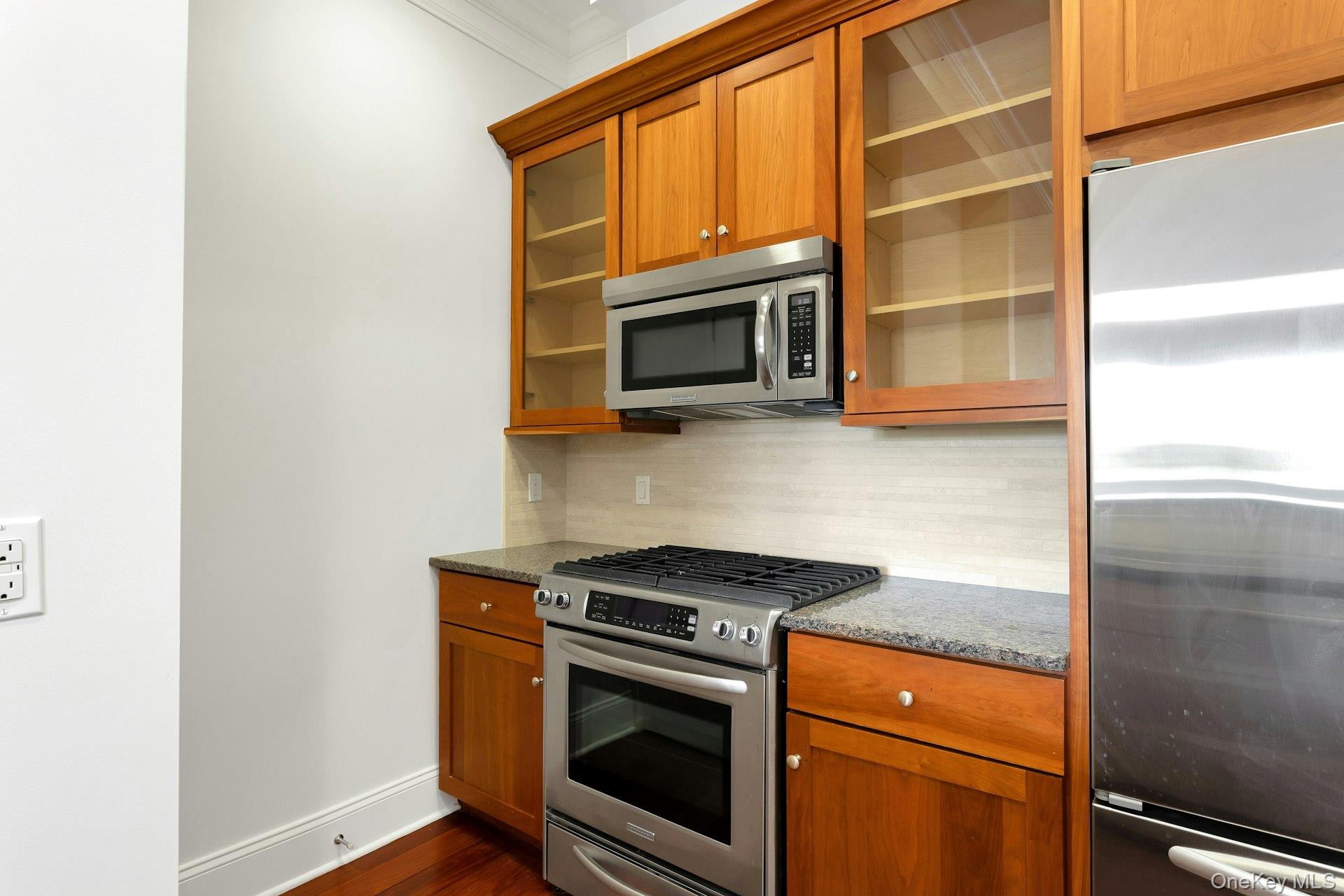 127 W Main Street Unit: 201