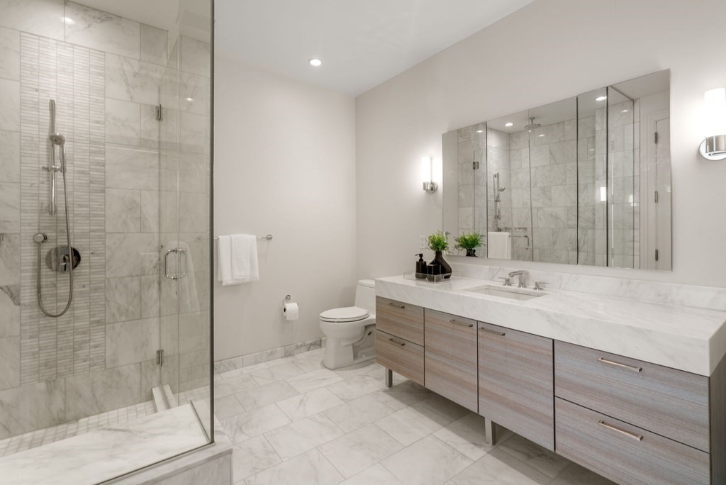 1 Franklin Street # 5203