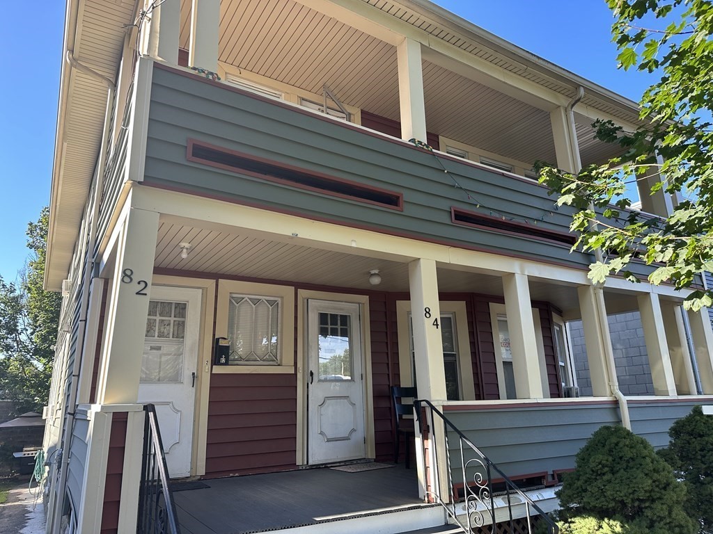 82-84 River Street