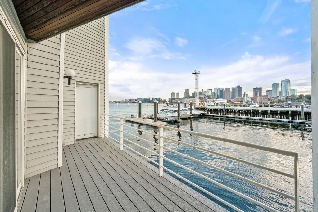 6 Constellation Wharf # 6