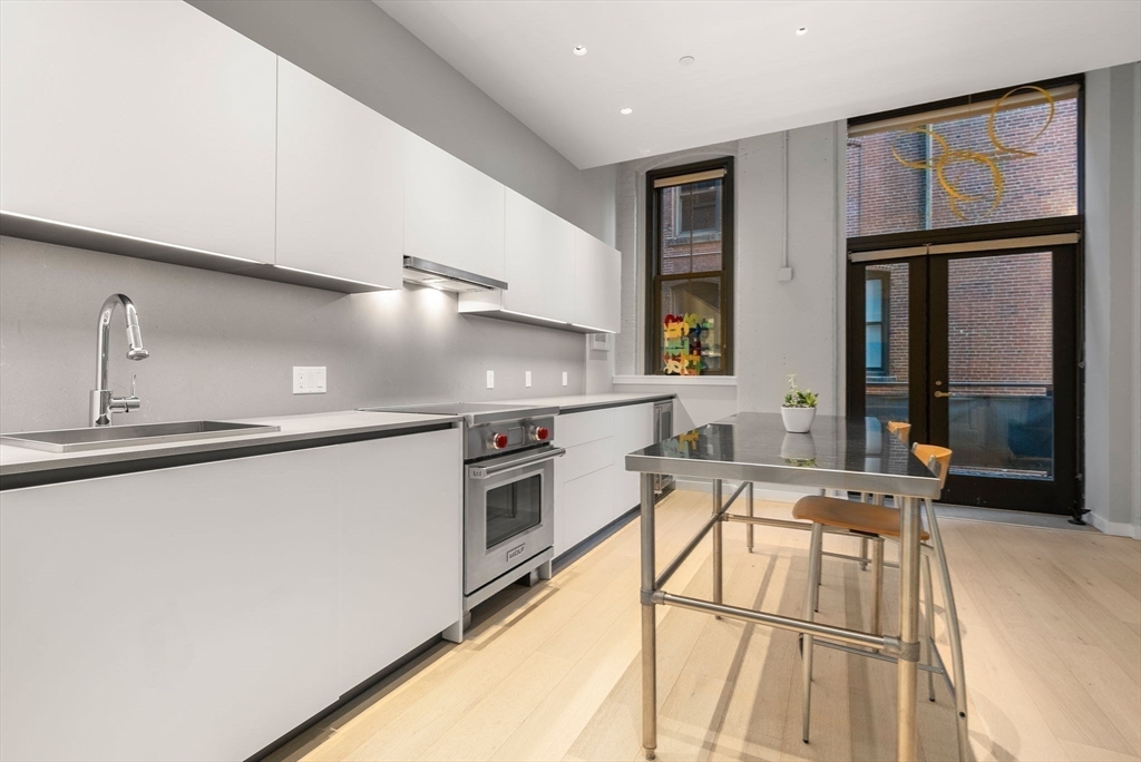 346 Congress Street # 108