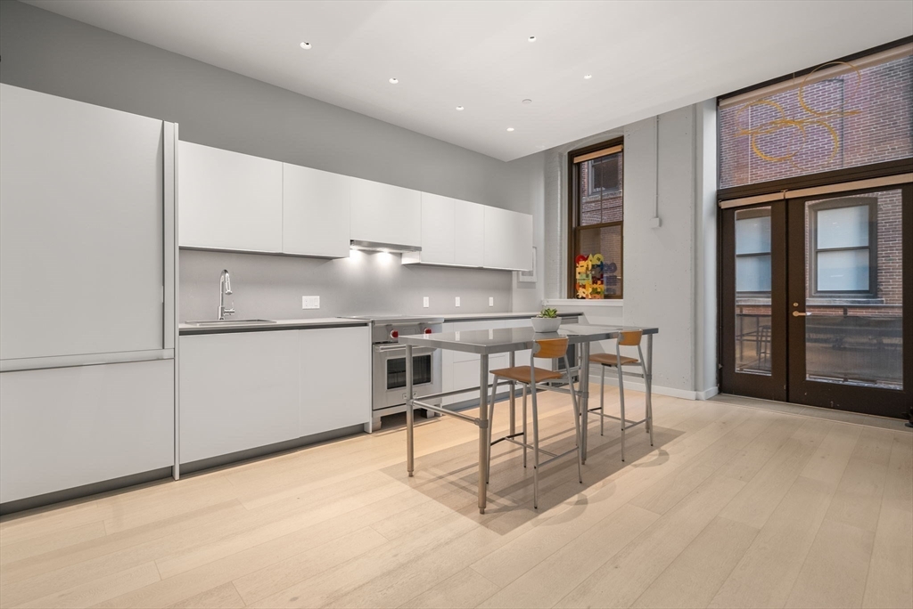 346 Congress Street # 108