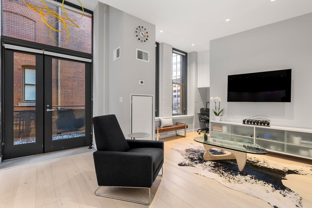 346 Congress Street # 108