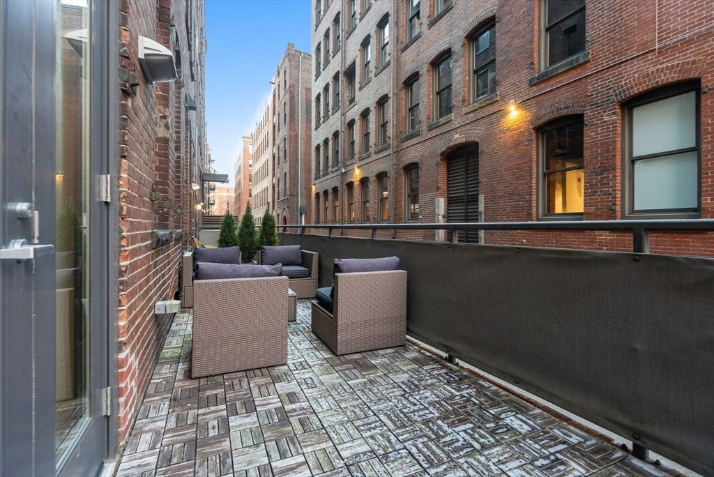 346 Congress Street # 108