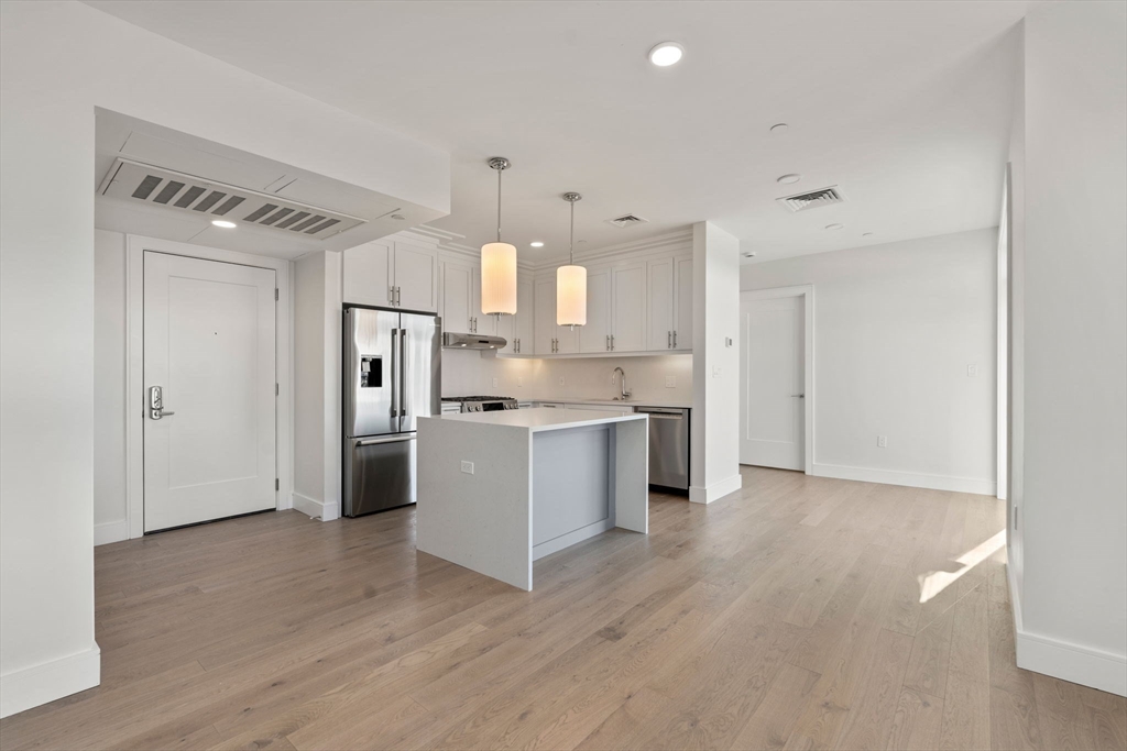 301 Border Street # 510