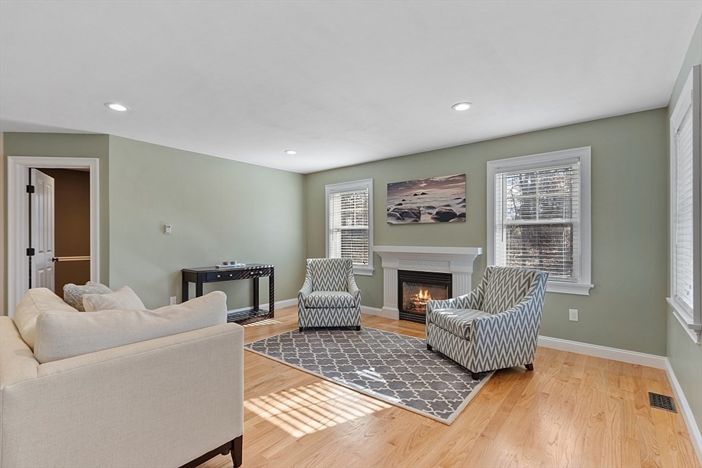 4 Pine Avenue