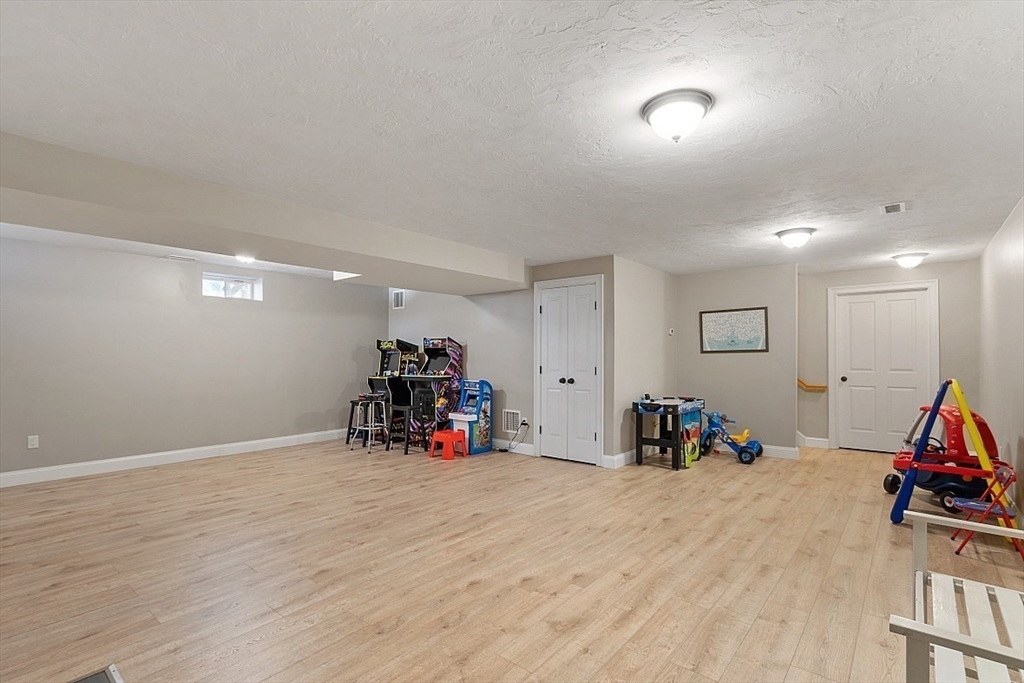 4 Pine Avenue