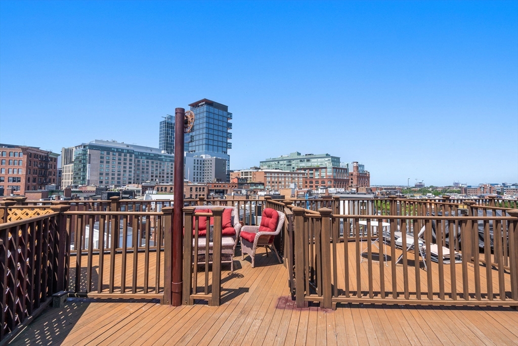 101 Prince Street # 1 Unit: PH-1