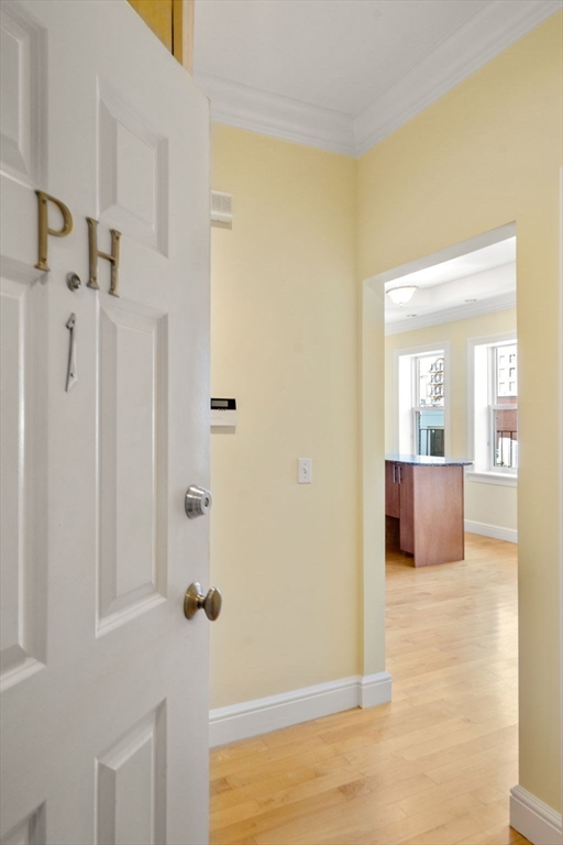 101 Prince Street # 1 Unit: PH-1