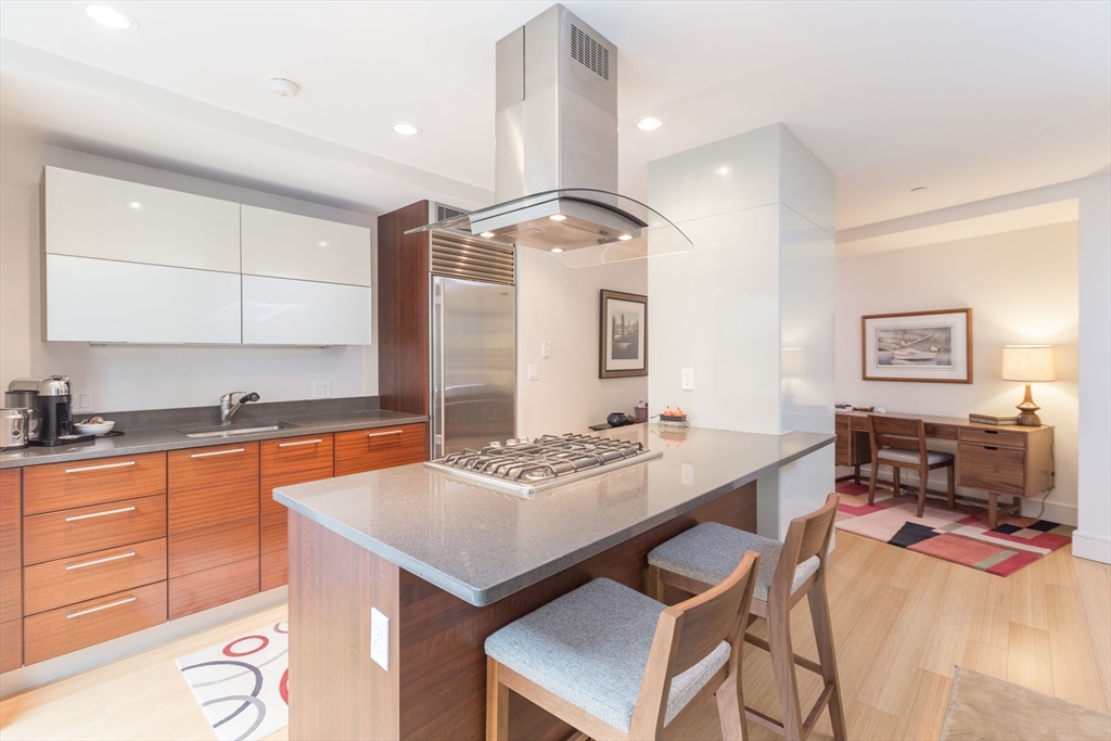 45 Province St # 7N