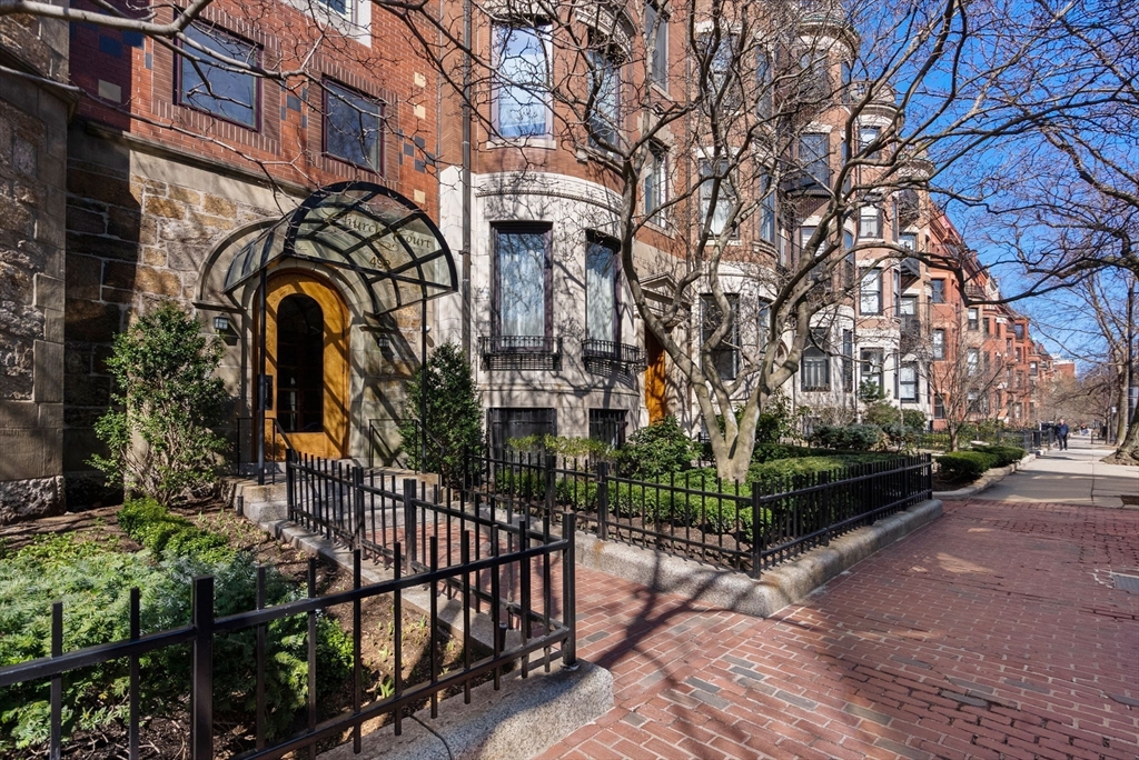 492 Beacon Street # 63