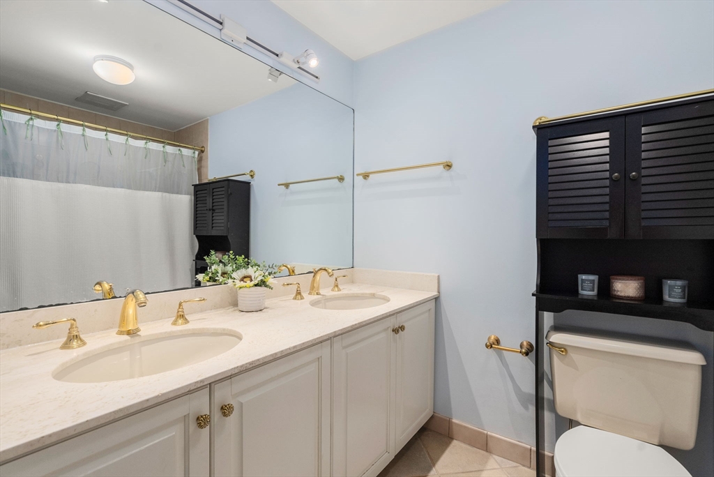 492 Beacon Street # 63