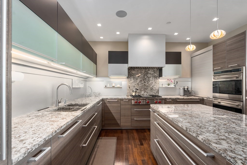 500 Atlantic Ave Unit: PH20J