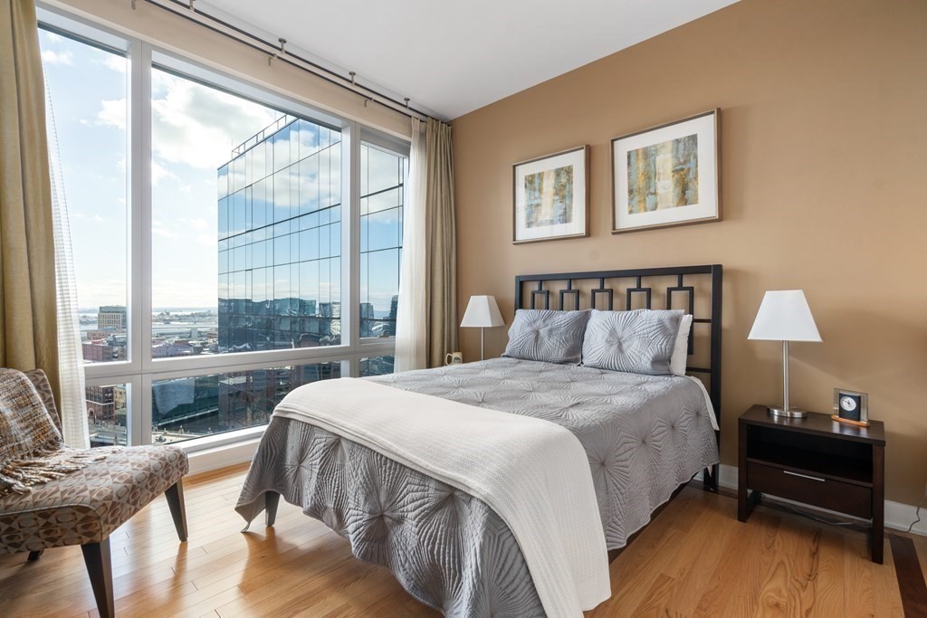 500 Atlantic Ave Unit: PH20J