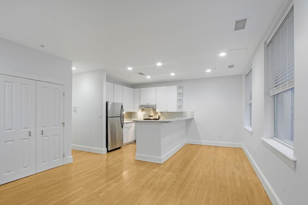140 Boylston St. # 2