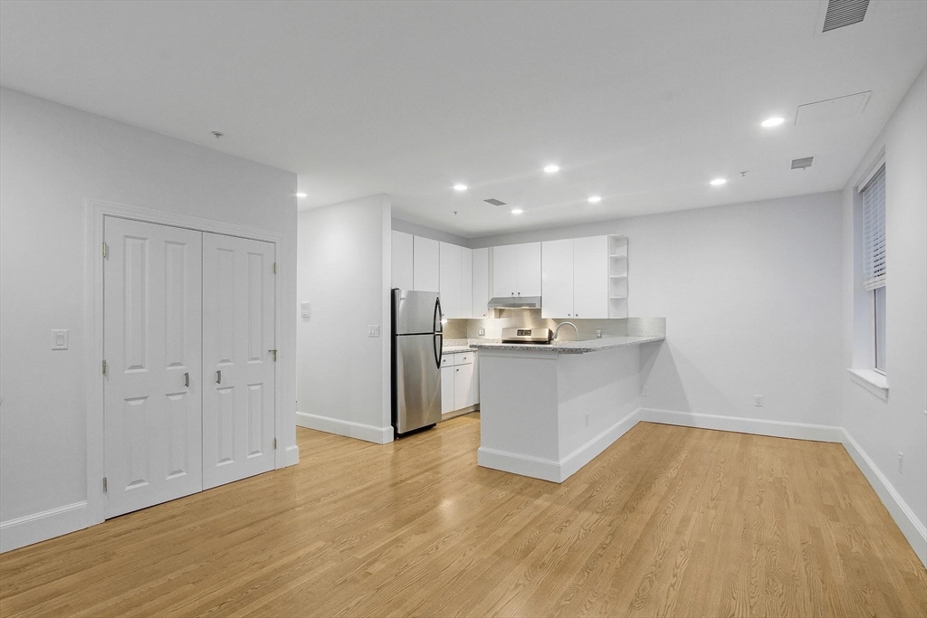 140 Boylston St. # 2